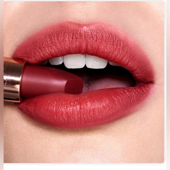 Charlotte Tilbury Lipstick Walk Of no Shame berry rose - Picture 2 of 7
